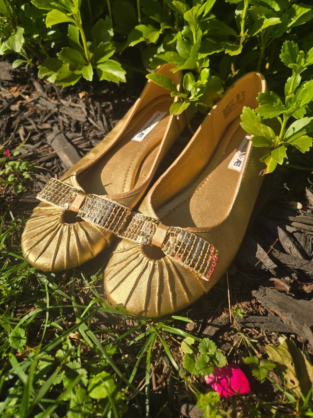 American Eagle Gold Metallic Ballet Flats Rhinestone Bow Pleated Shoes